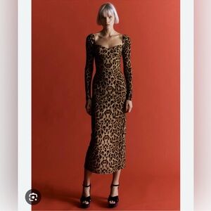 MONIQUE IN RUE DES PLAISIRS- Leopard-Print Long Sleeve Midi Dress
